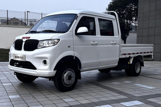 鑫源金卡S1即将登场，实拍车图先睹为快